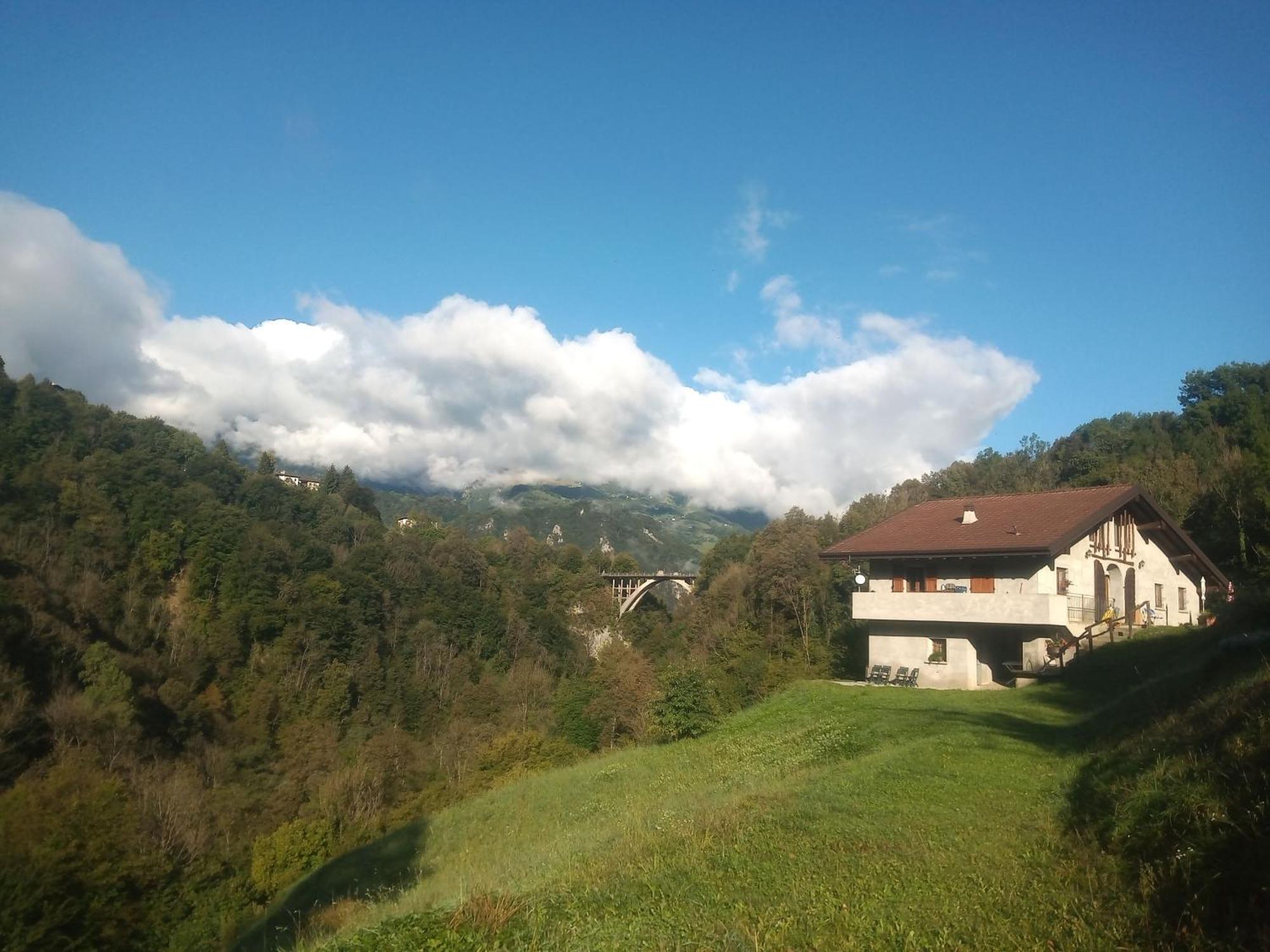 Agriturismo Cascina Cornella Cremeno Exteriér fotografie